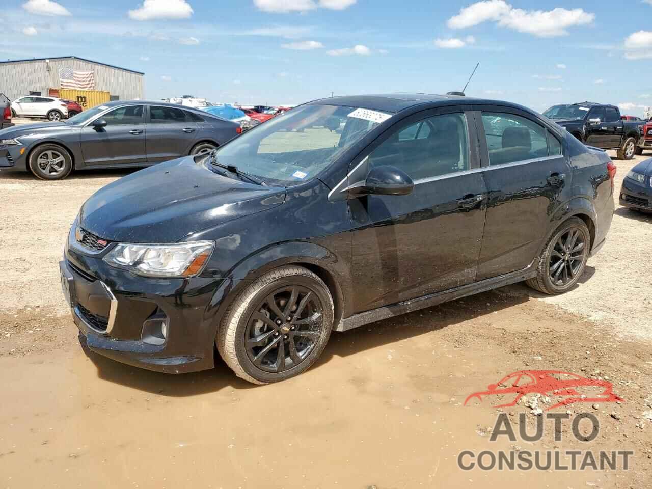 CHEVROLET SONIC 2017 - 1G1JF5SB2H4148601
