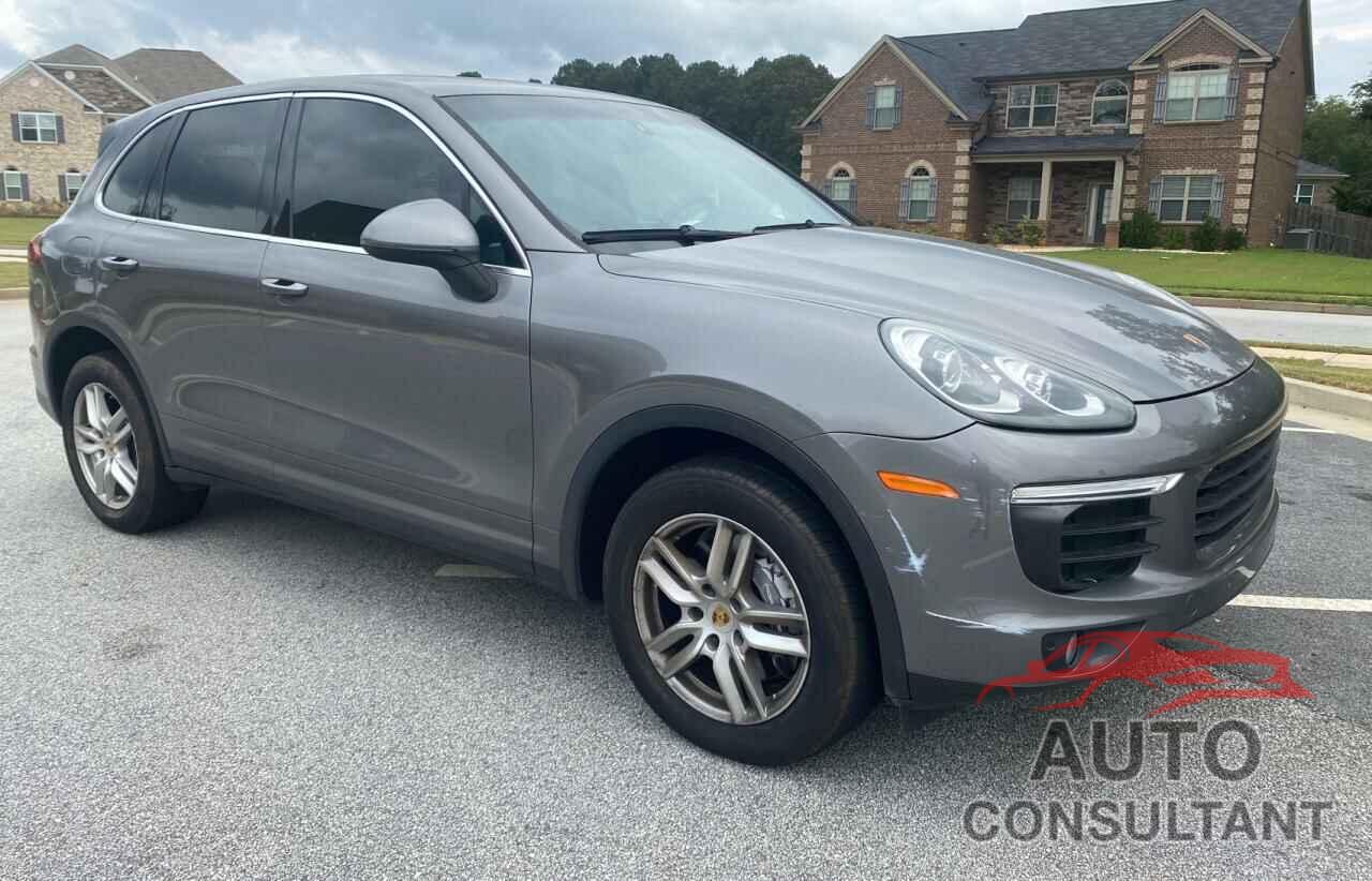 PORSCHE CAYENNE 2017 - WP1AA2A2XHKA91404