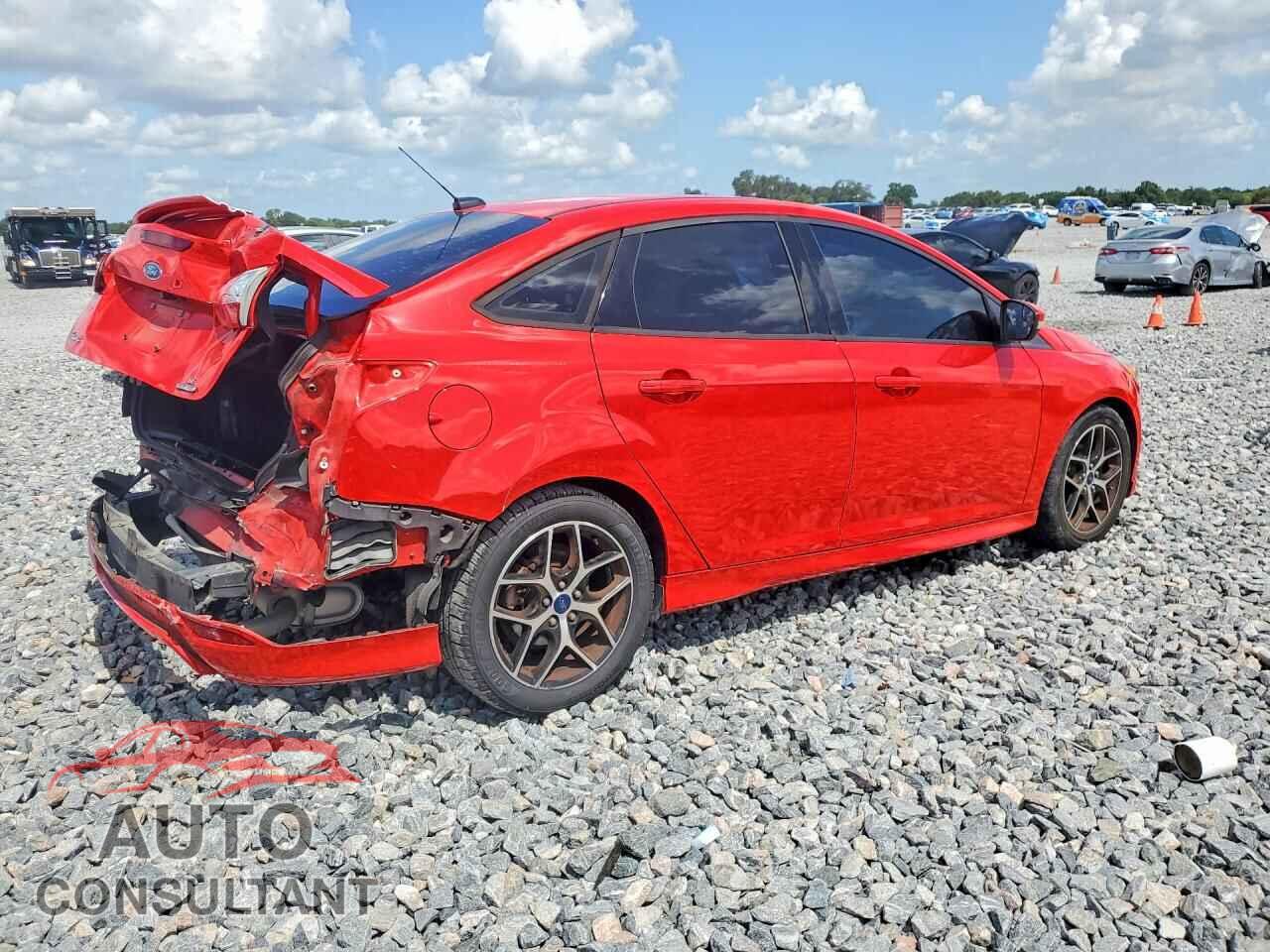 FORD FOCUS 2016 - 1FADP3F22GL304694