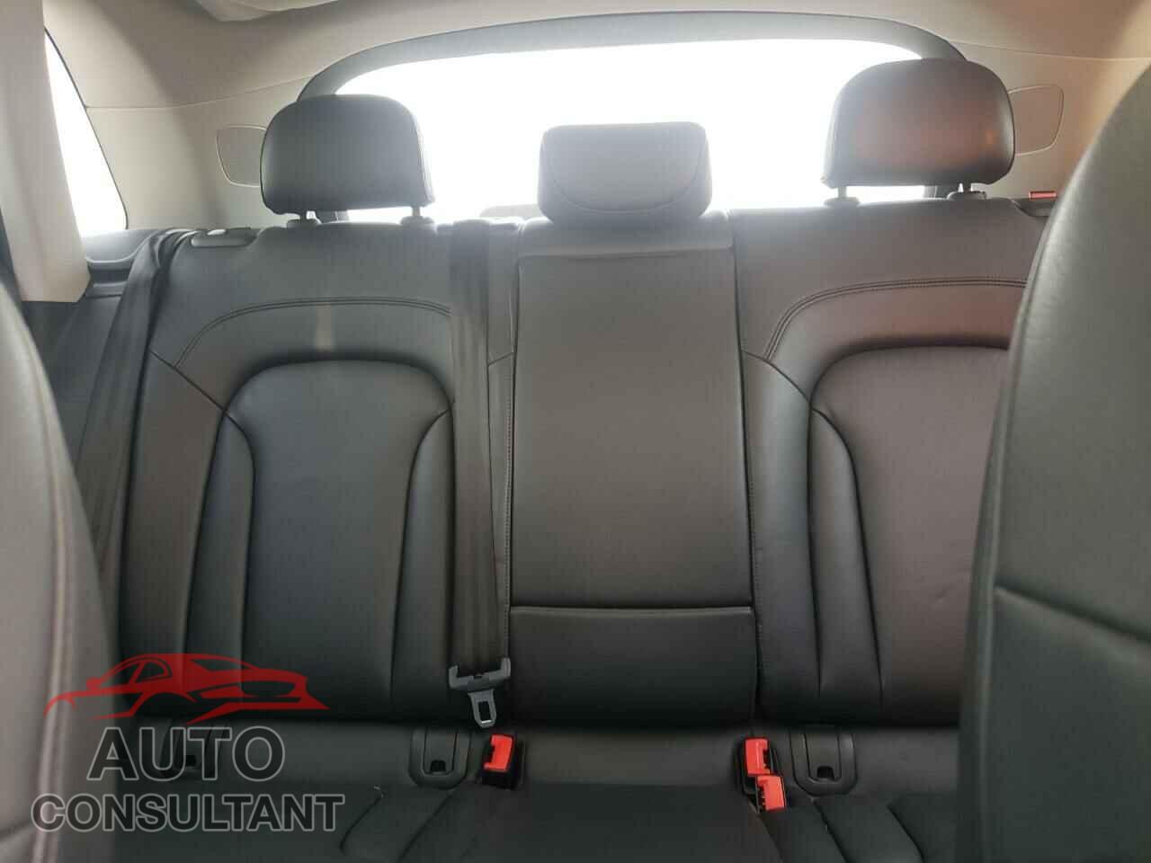 AUDI Q3 2017 - WA1BCCFS7HR016546