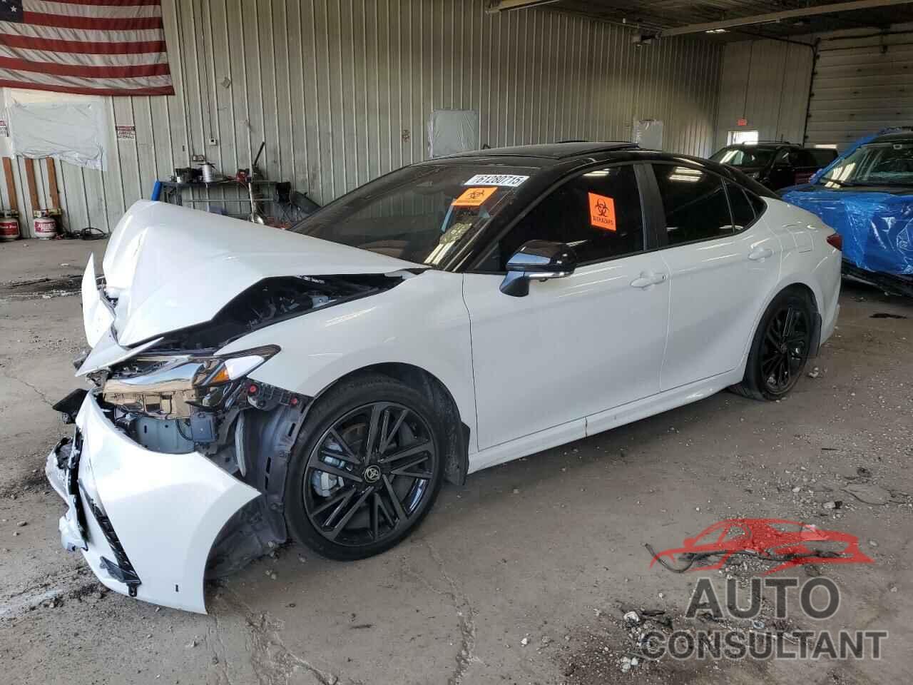 TOYOTA CAMRY 2025 - 4T1DBADK2SU021744