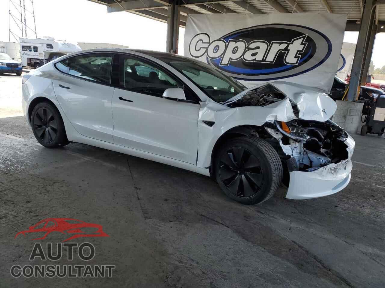 TESLA MODEL 3 2024 - 5YJ3E1EA1RF739611