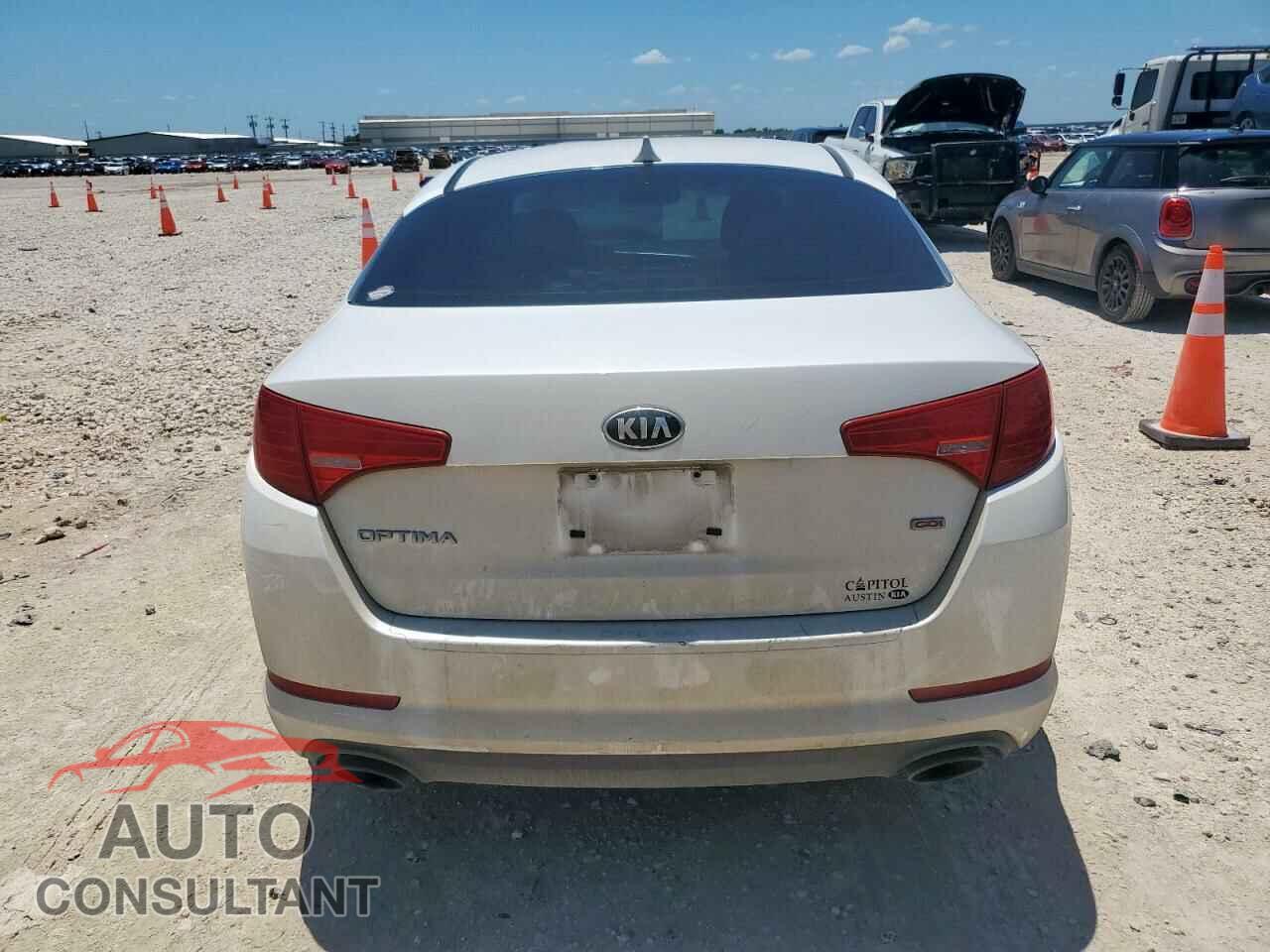 KIA OPTIMA 2013 - KNAGM4A76D5360689