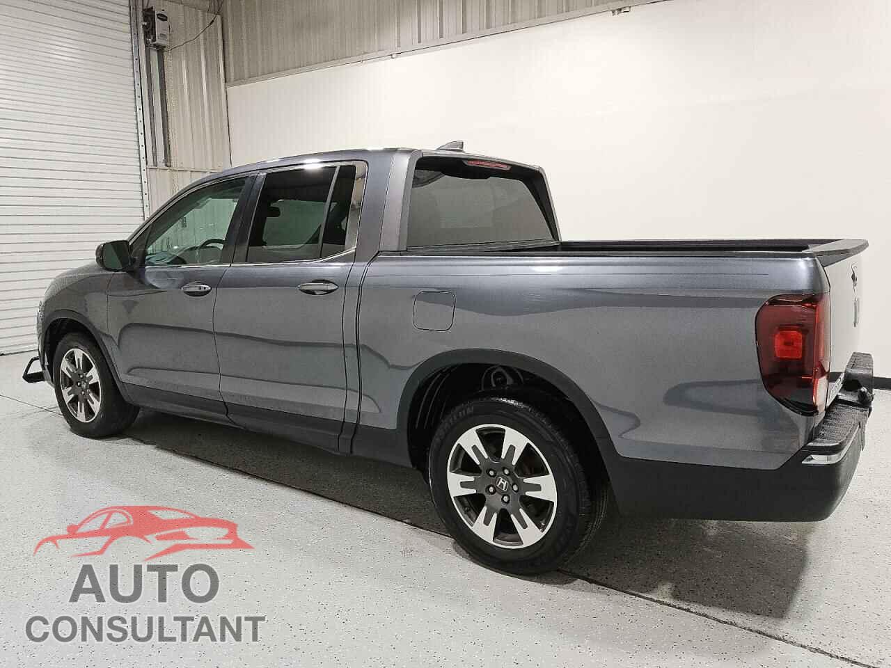 HONDA RIDGELINE 2017 - 5FPYK2F65HB002111