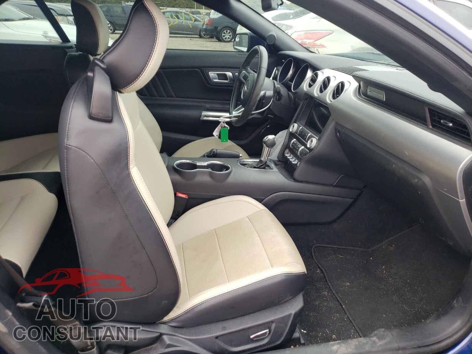 FORD MUSTANG 2019 - 1FATP8UH0K5204574