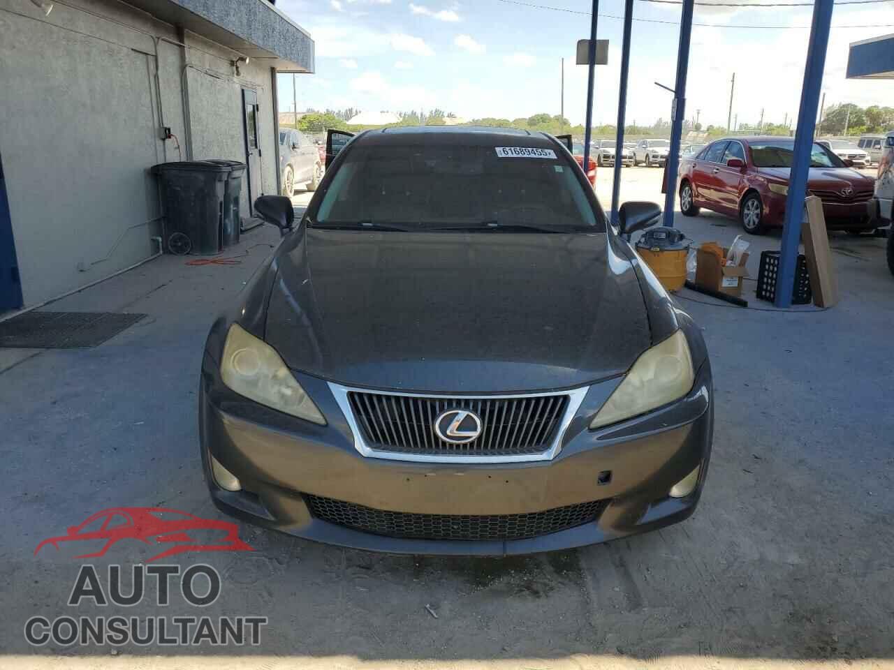 LEXUS IS 2010 - JTHCF5C29A5041946