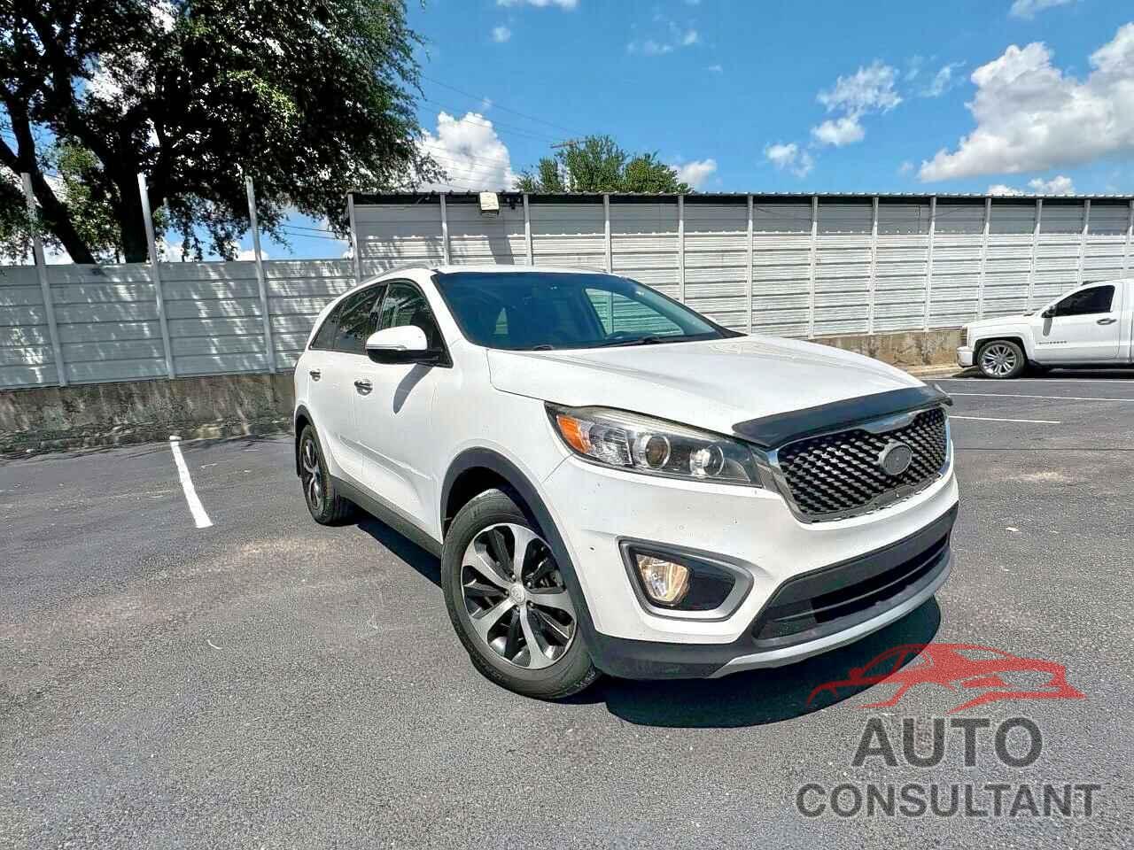KIA SORENTO 2018 - 5XYPH4A58JG399034