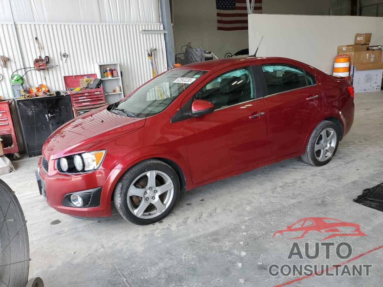 CHEVROLET SONIC 2013 - 1G1JE5SB7D4157291