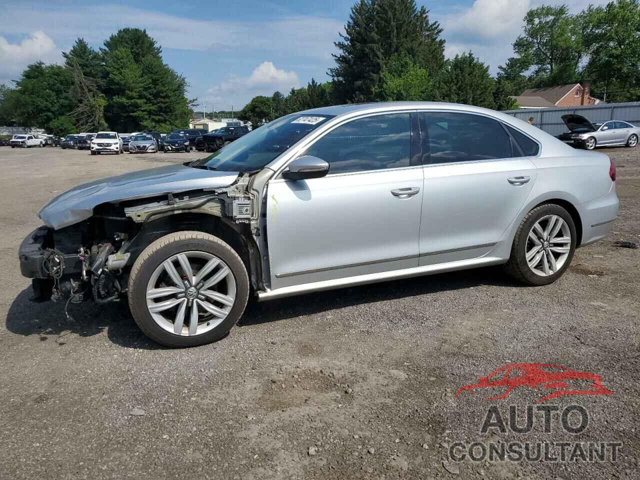 VOLKSWAGEN PASSAT 2017 - 1VWCT7A39HC045726