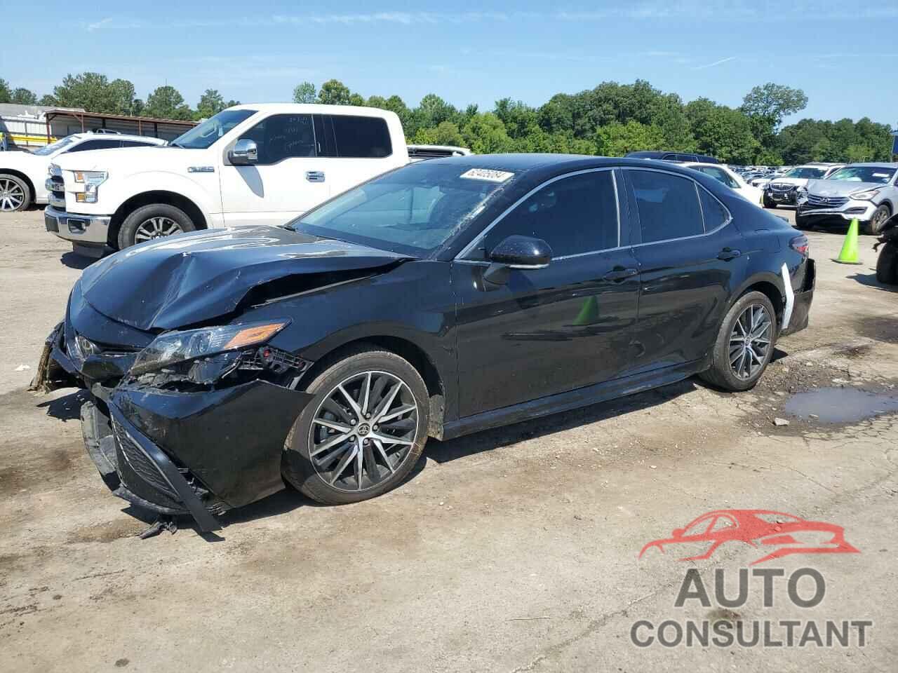 TOYOTA CAMRY 2022 - 4T1G11AK0NU673979