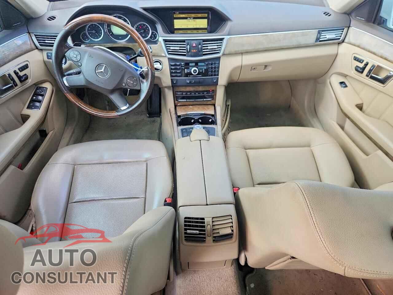MERCEDES-BENZ E-CLASS 2011 - WDDHF8HB5BA403027