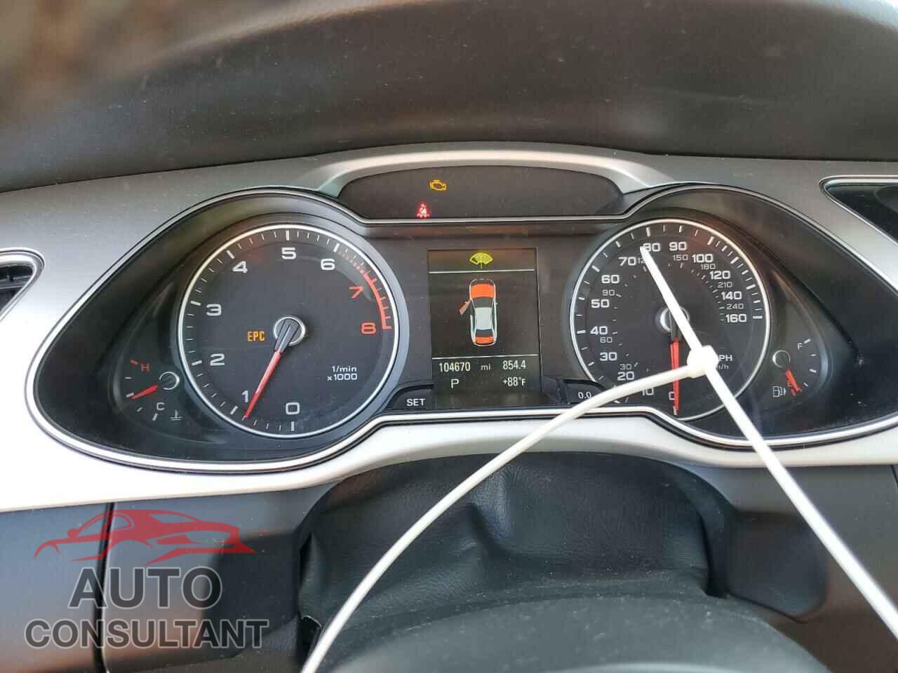 AUDI A4 2016 - WAUBFAFL2GN004821