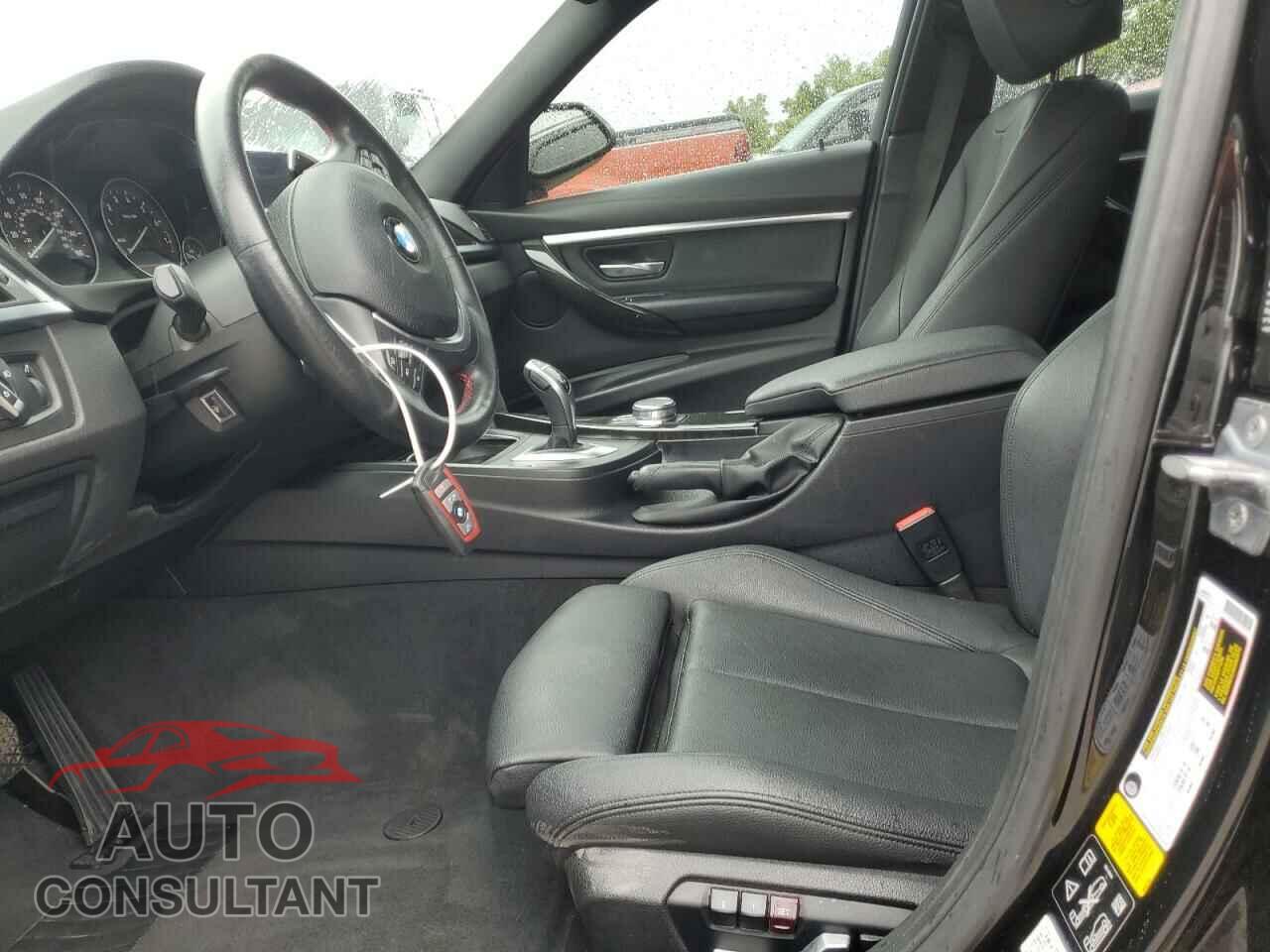 BMW 3 SERIES 2018 - WBA8D9C59JA607784