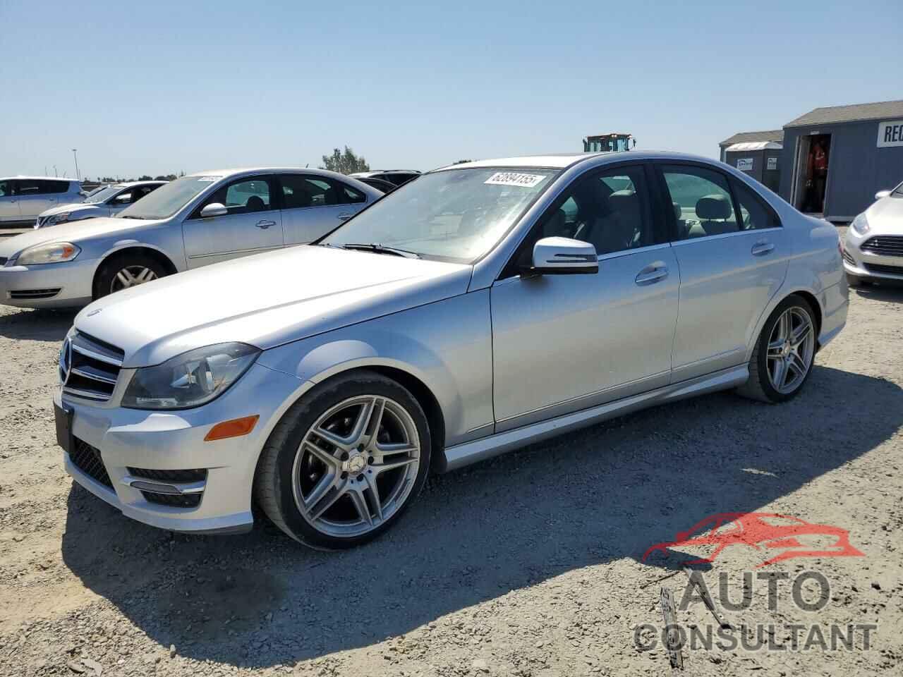 MERCEDES-BENZ C-CLASS 2014 - WDDGF4HB0EG233746
