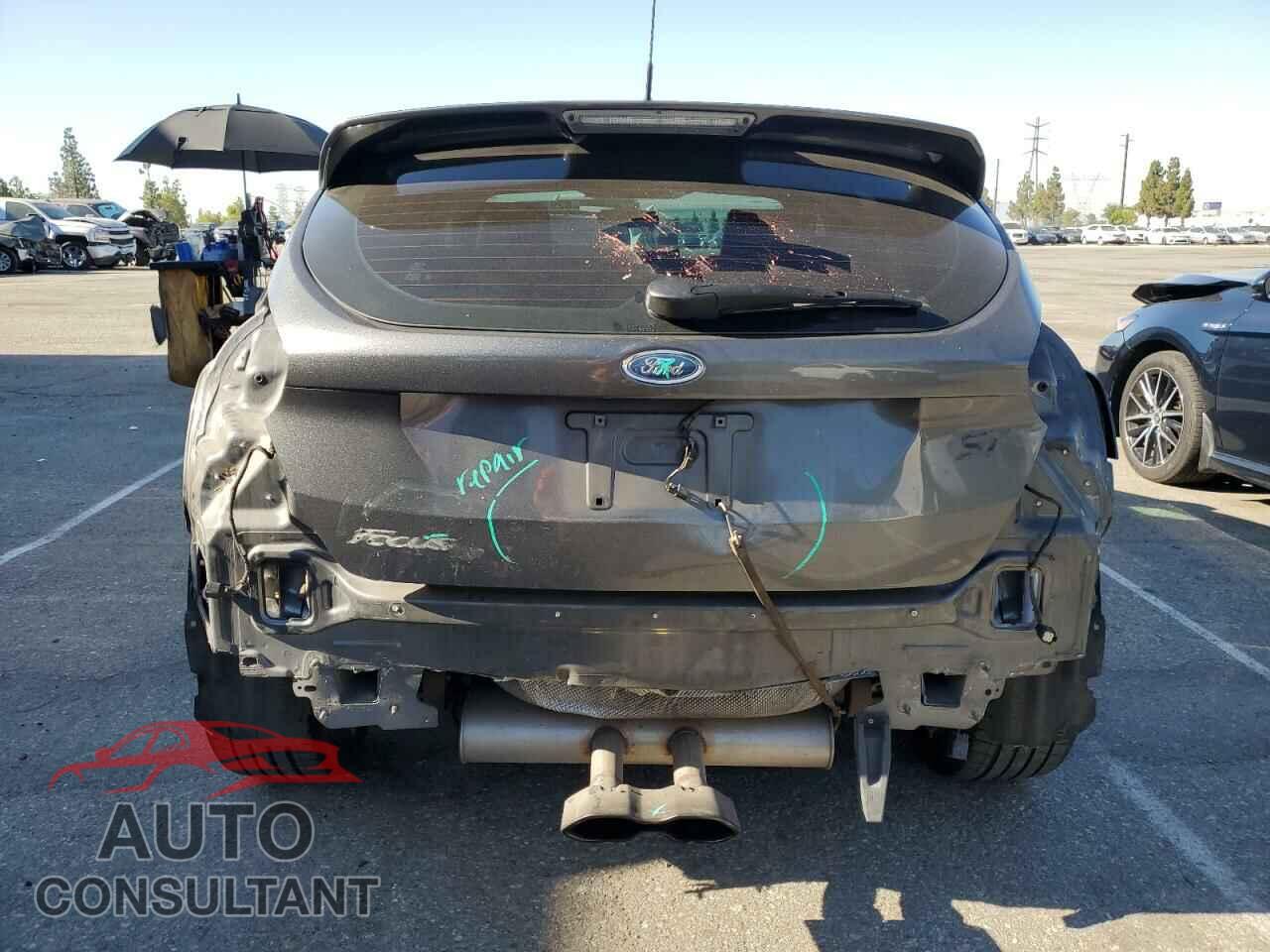 FORD FOCUS 2016 - 1FADP3L94GL344356