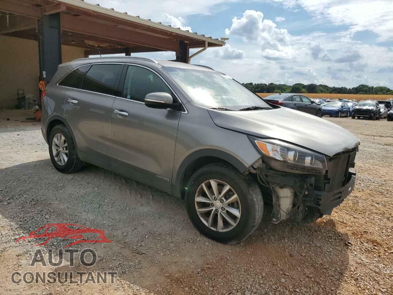 KIA SORENTO 2017 - 5XYPGDA53HG326926