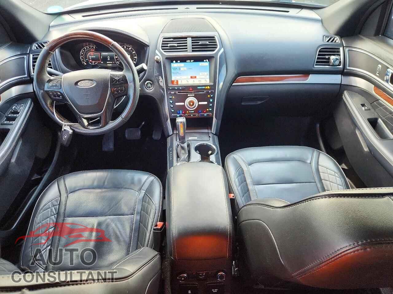 FORD EXPLORER 2018 - 1FM5K8HT4JGB24628