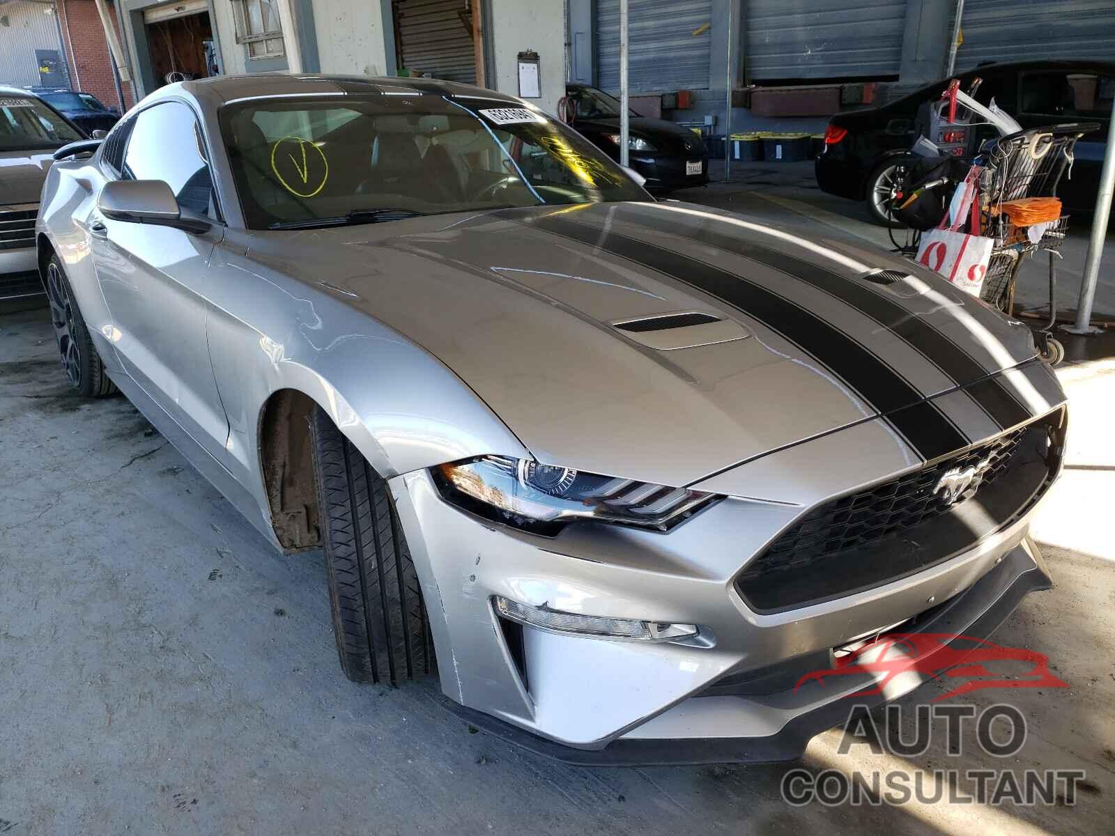 FORD MUSTANG 2020 - 1FA6P8TH1L5137094