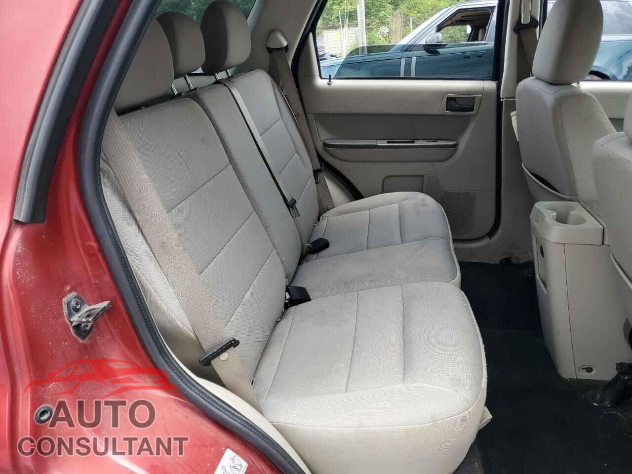 FORD ESCAPE 2012 - 1FMCU9D74CKA97673