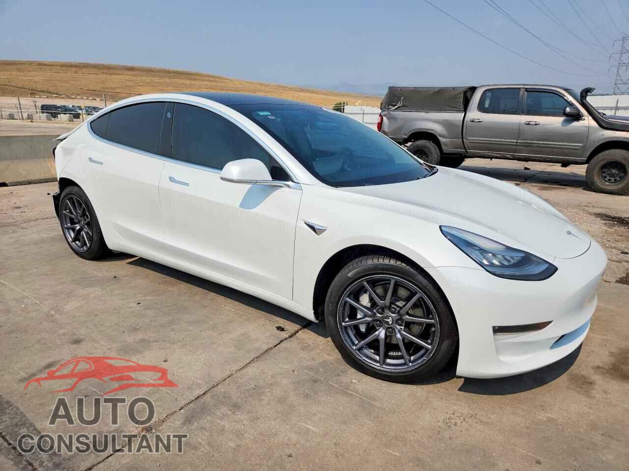 TESLA MODEL 3 2020 - 5YJ3E1EB9LF651633