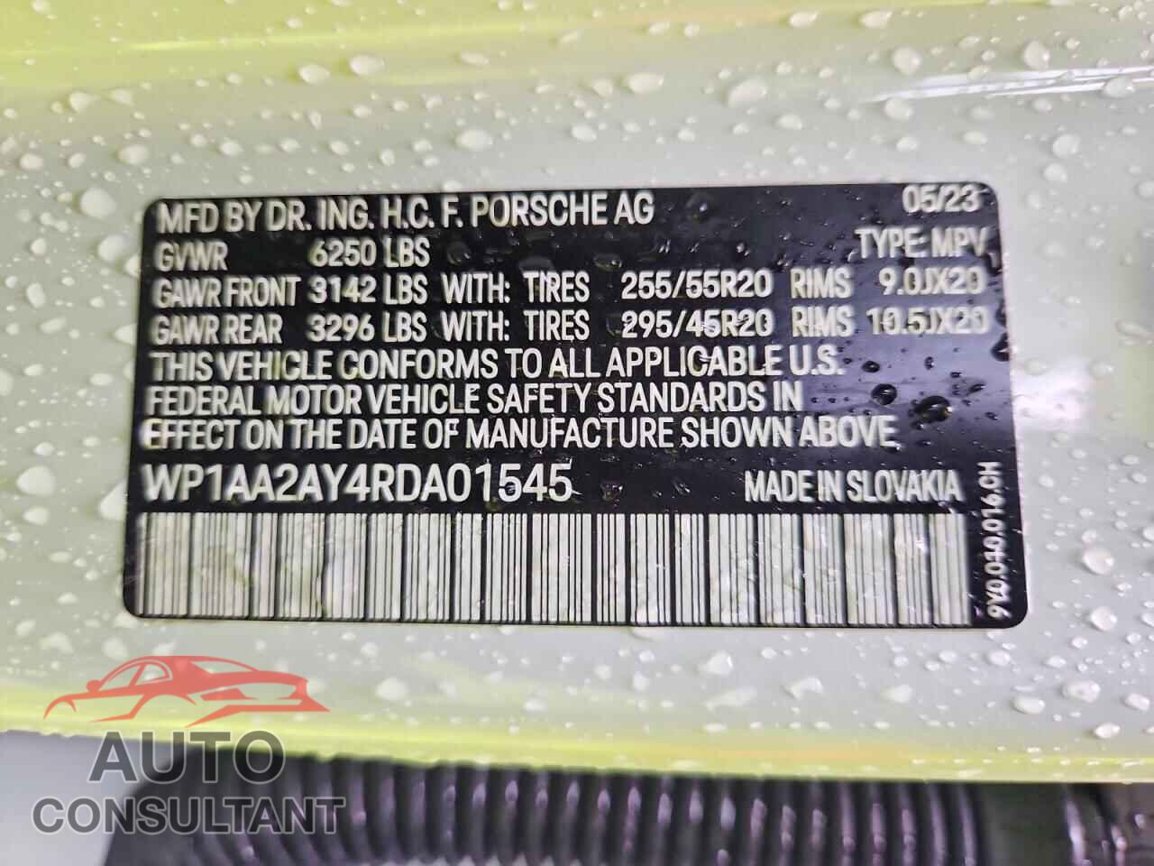 PORSCHE CAYENNE 2024 - WP1AA2AY4RDA01545