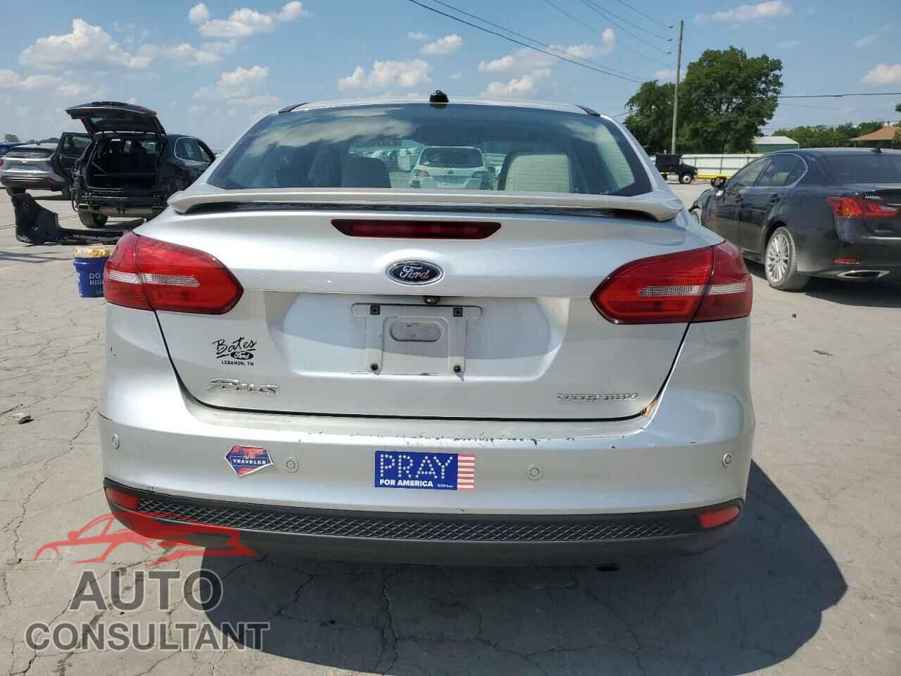 FORD FOCUS 2017 - 1FADP3J23HL272671
