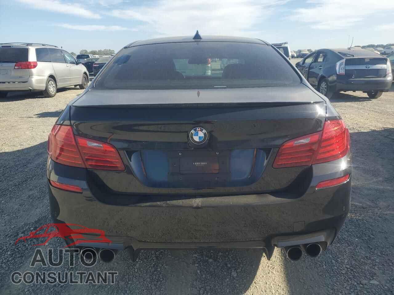 BMW M5 2014 - WBSFV9C50ED593178