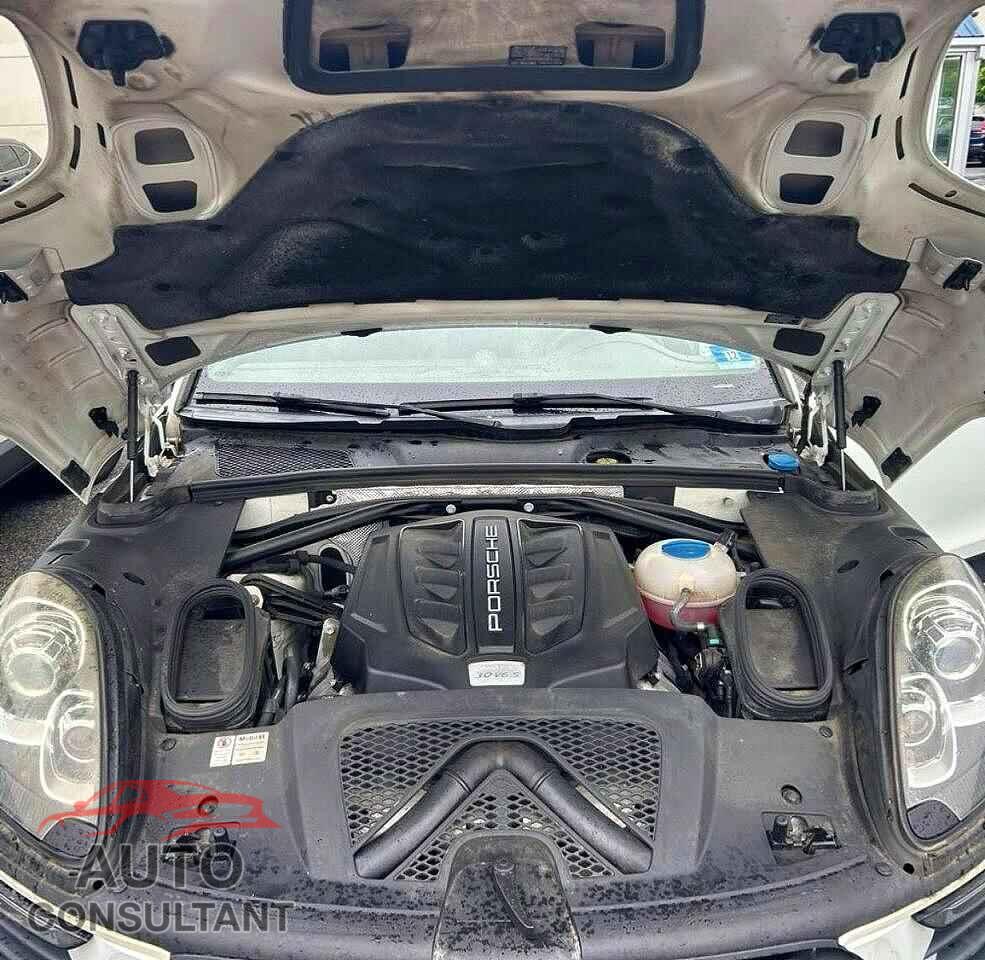 PORSCHE MACAN 2017 - WP1AB2A54HLB16475