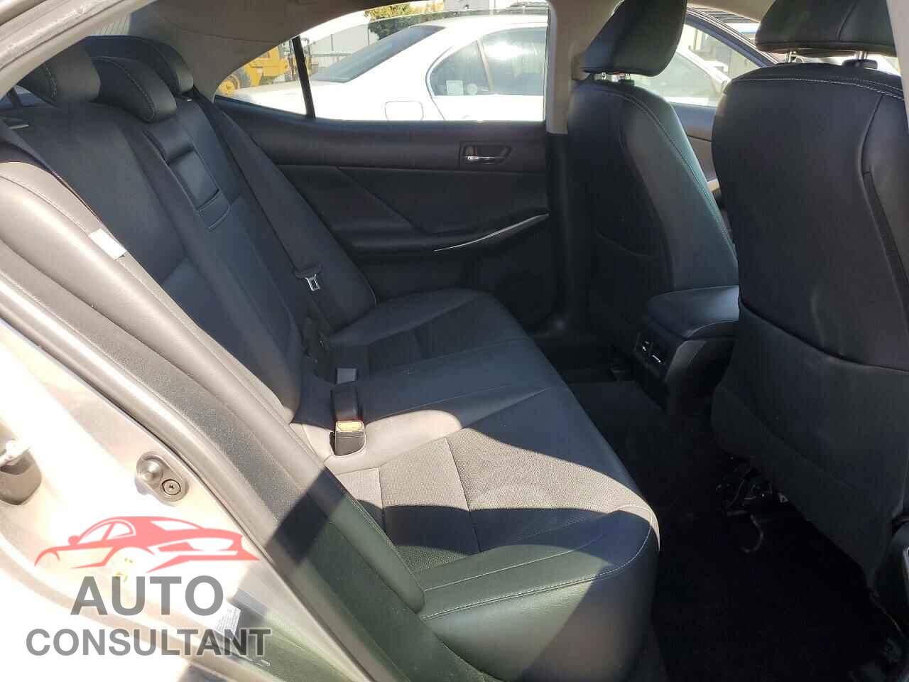 LEXUS IS 2014 - JTHBF1D23E5037724