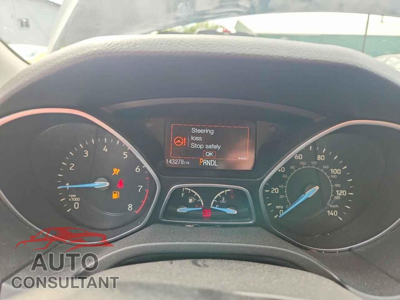 FORD FOCUS 2015 - 1FADP3F25FL365083