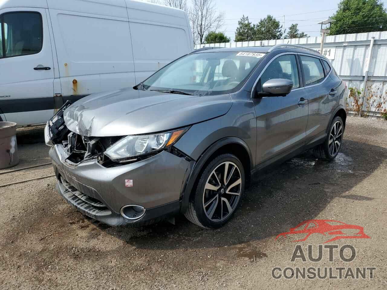 NISSAN ROGUE 2018 - JN1BJ1CR3JW255684