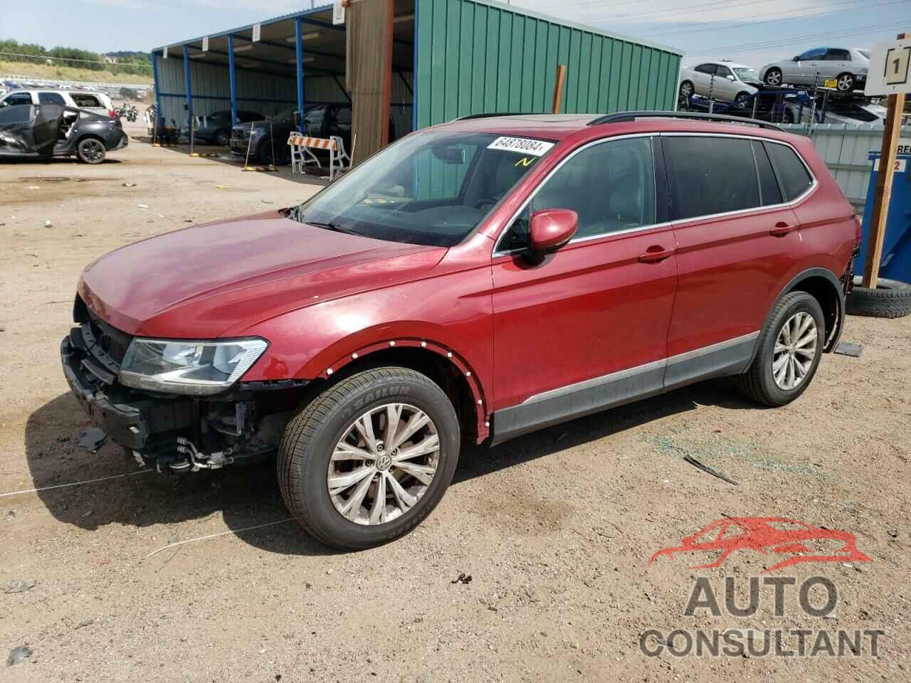 VOLKSWAGEN TIGUAN 2018 - 3VV2B7AX1JM173050