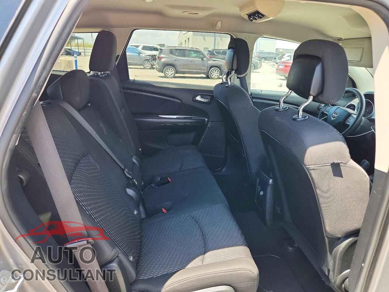 DODGE JOURNEY 2017 - 3C4PDCBG8HT591403