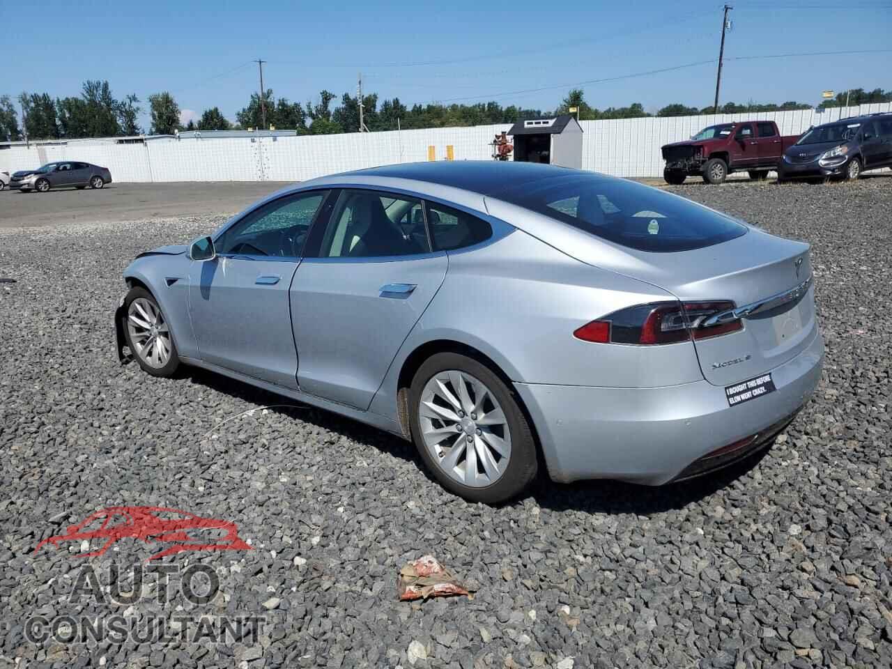TESLA MODEL S 2017 - 5YJSA1E24HF228585