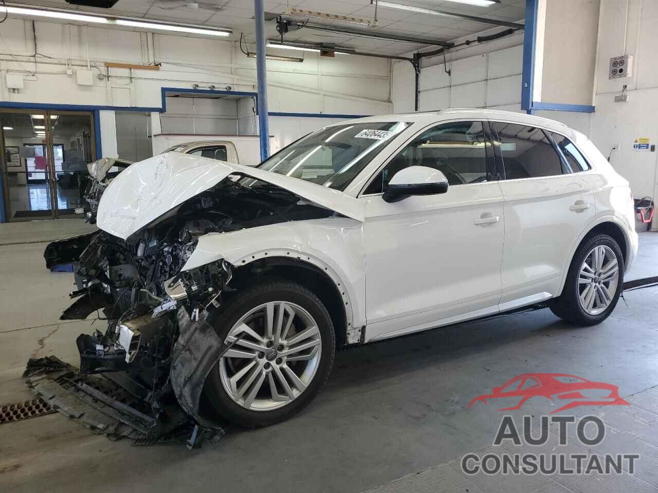 AUDI Q5 2018 - WA1BNAFY9J2207032