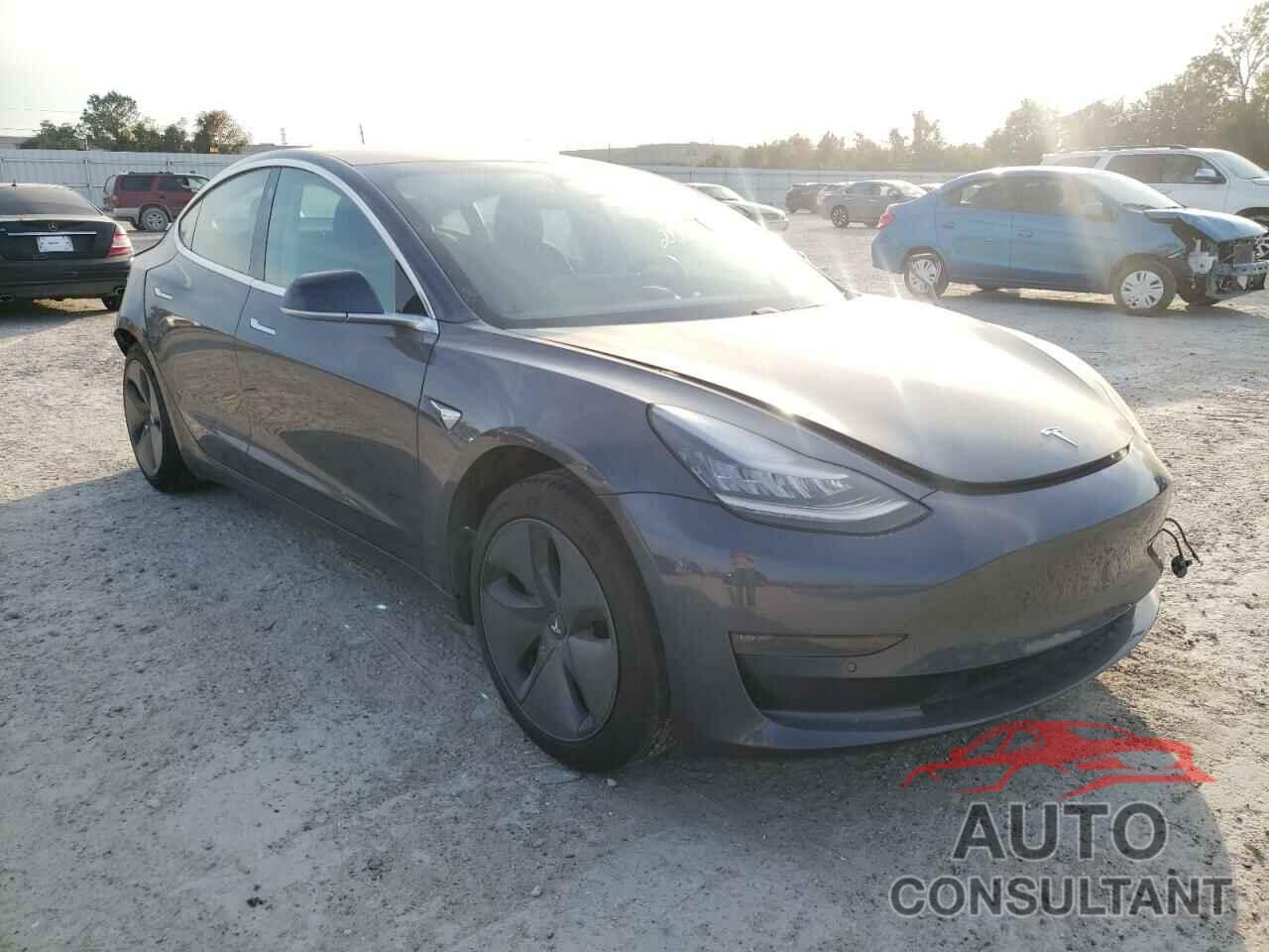 TESLA MODEL 3 2018 - 5YJ3E1EA5JF158777