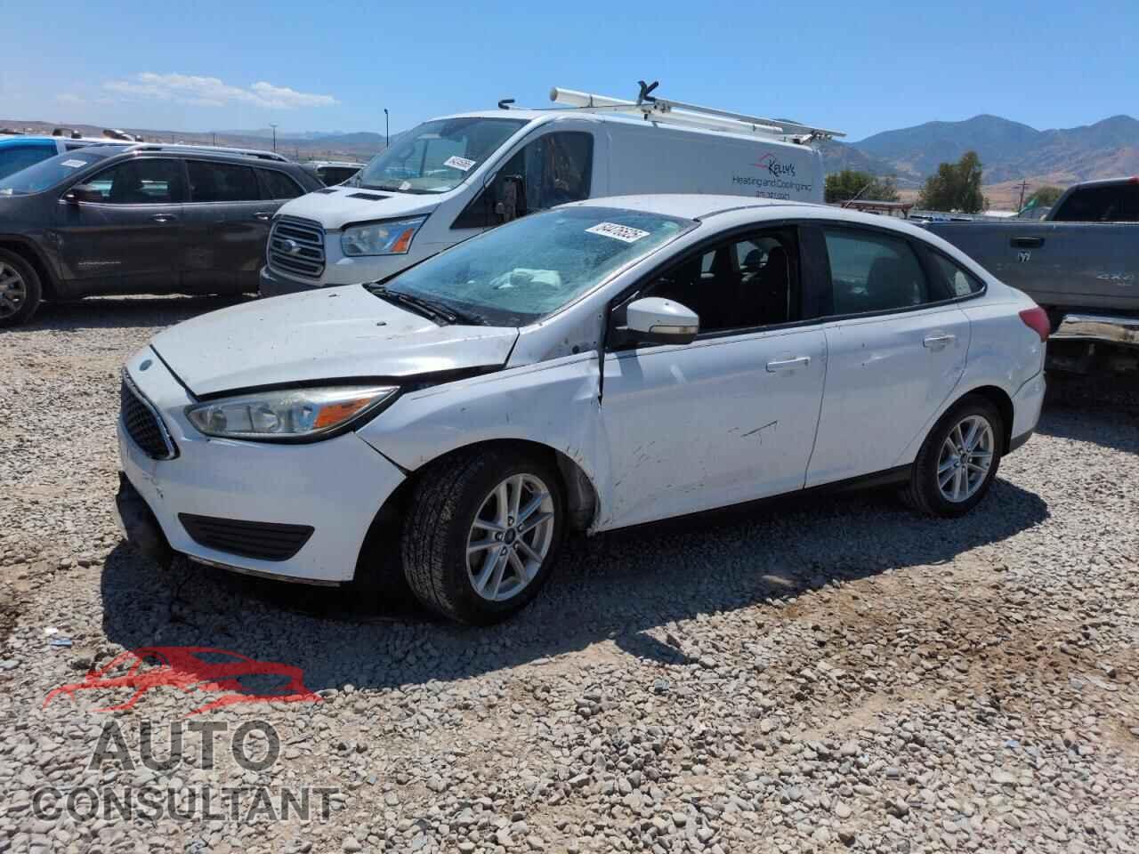 FORD FOCUS 2015 - 1FADP3F22FL262929