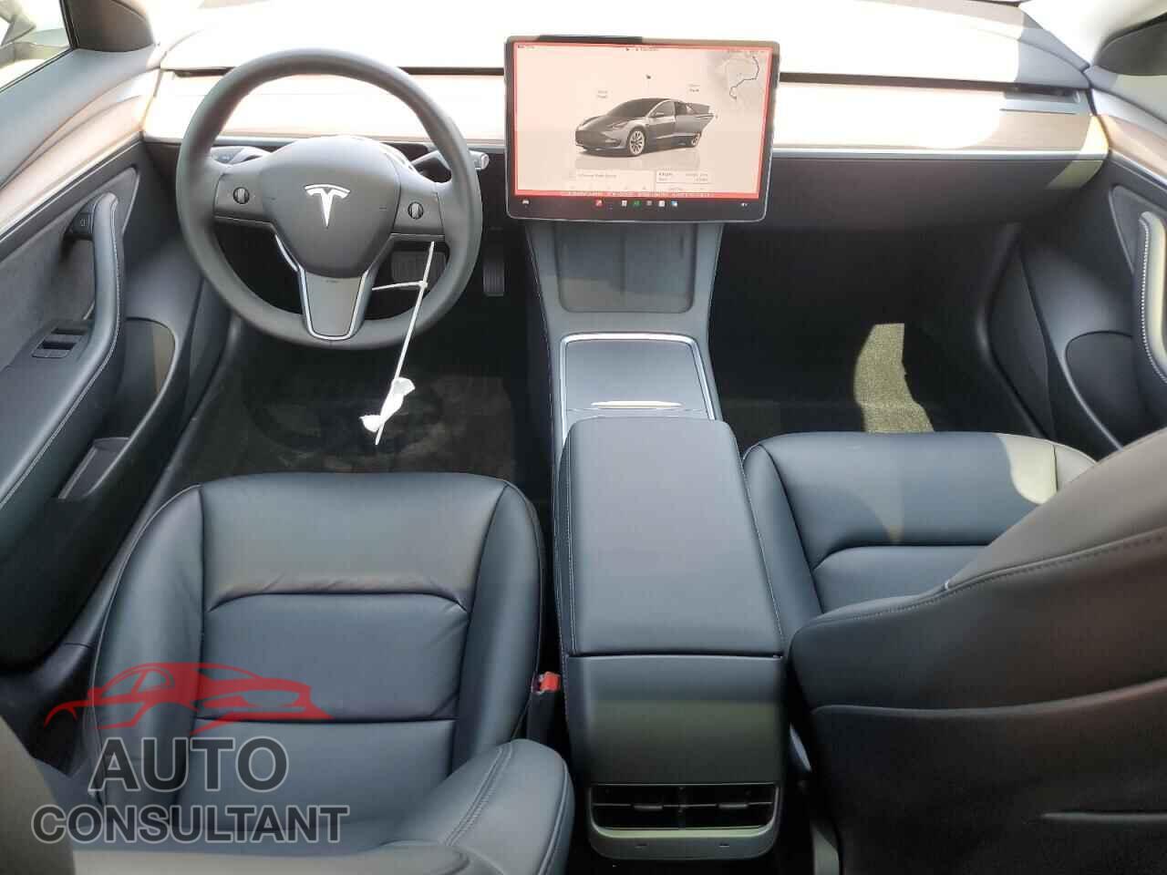TESLA MODEL 3 2022 - 5YJ3E1EA6NF358668