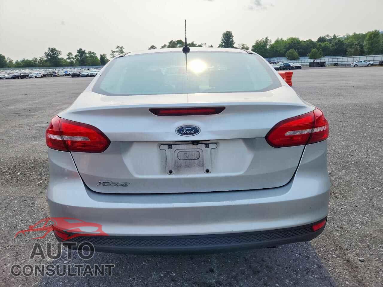 FORD FOCUS 2017 - 1FADP3E2XHL269230
