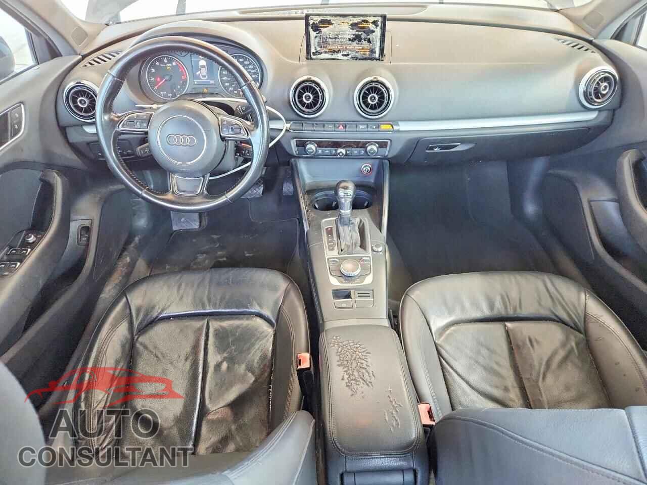 AUDI A3 2016 - WAUA7GFF2G1005240