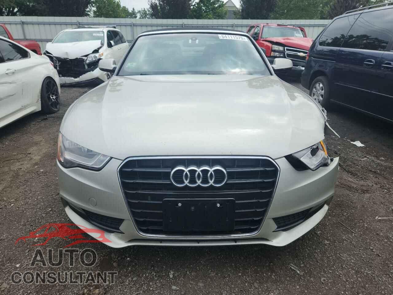 AUDI A5 2013 - WAUCFAFH5DN004615