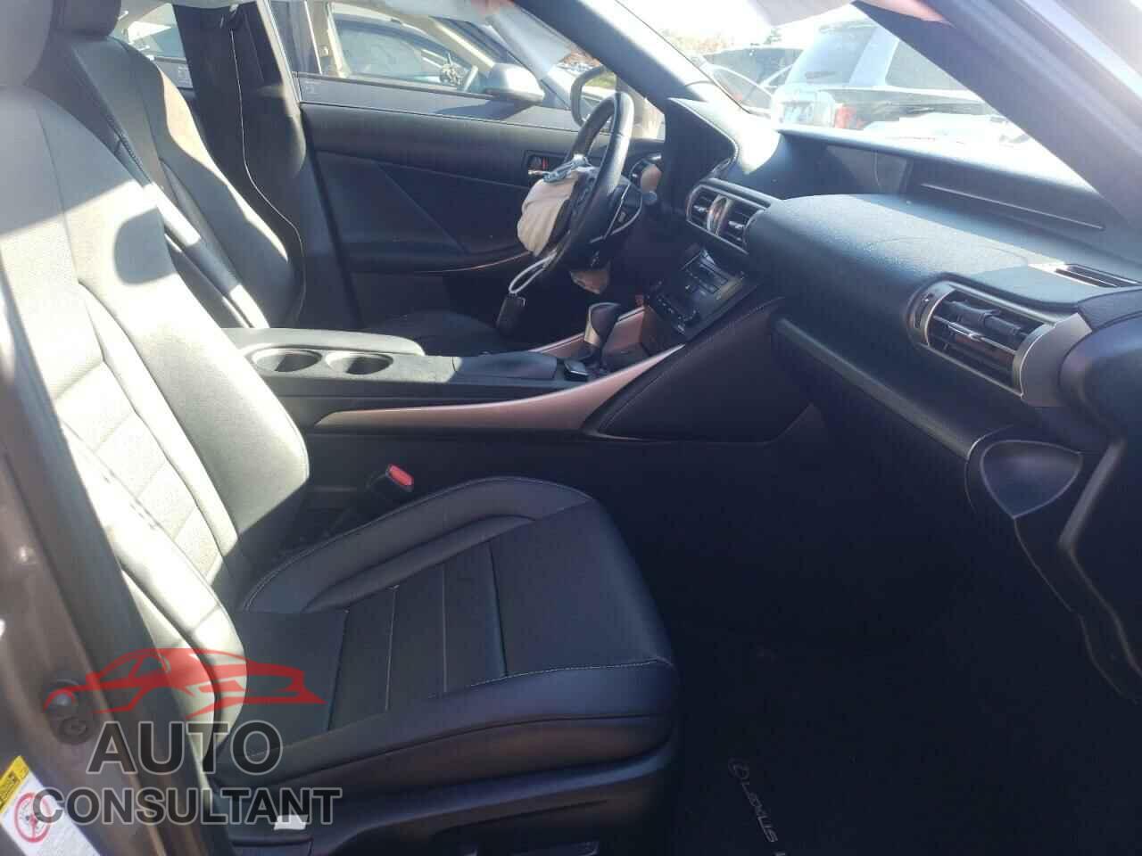 LEXUS IS 2014 - JTHCF1D29E5005378