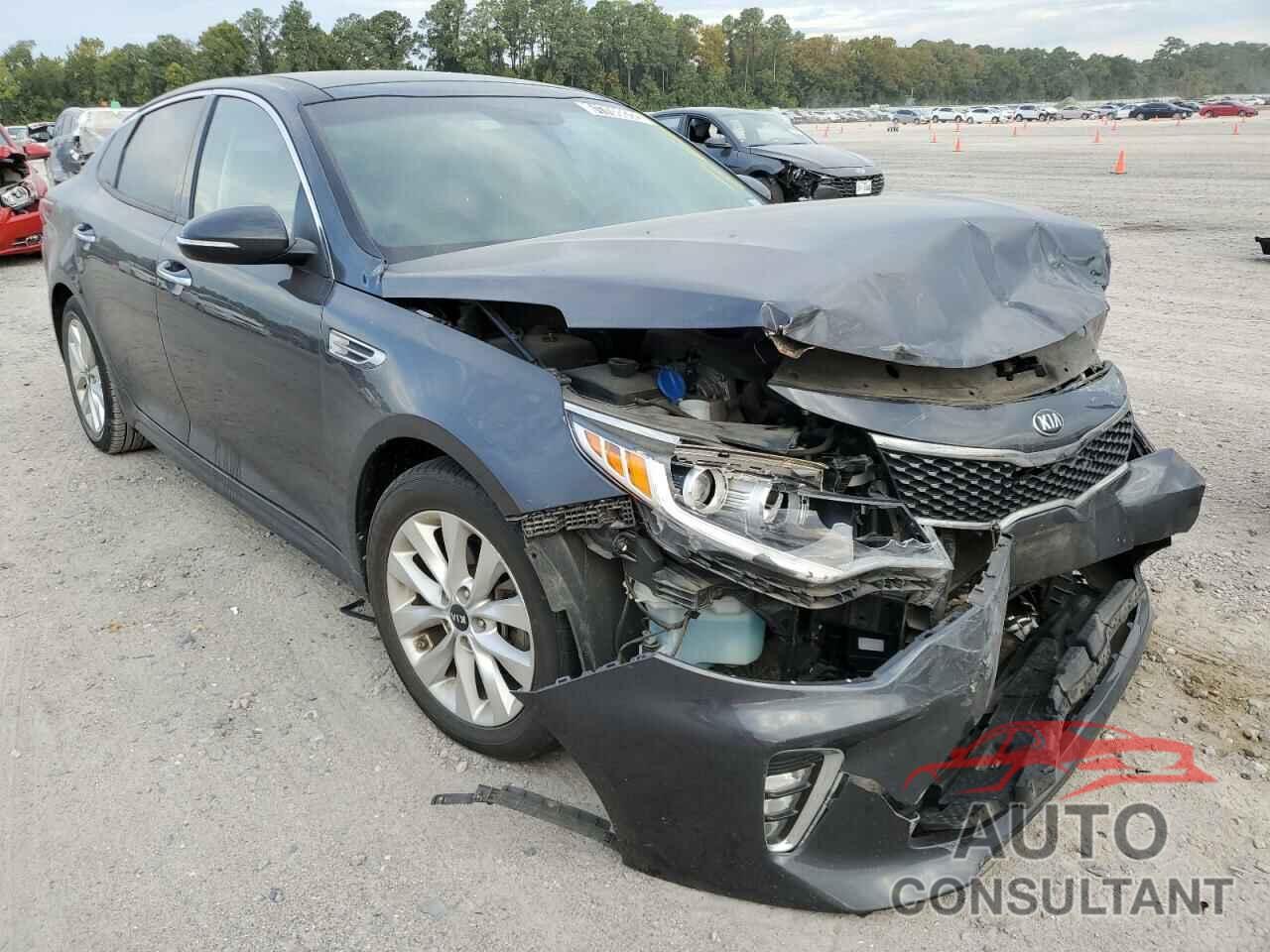 KIA OPTIMA 2018 - 5XXGT4L37JG243940