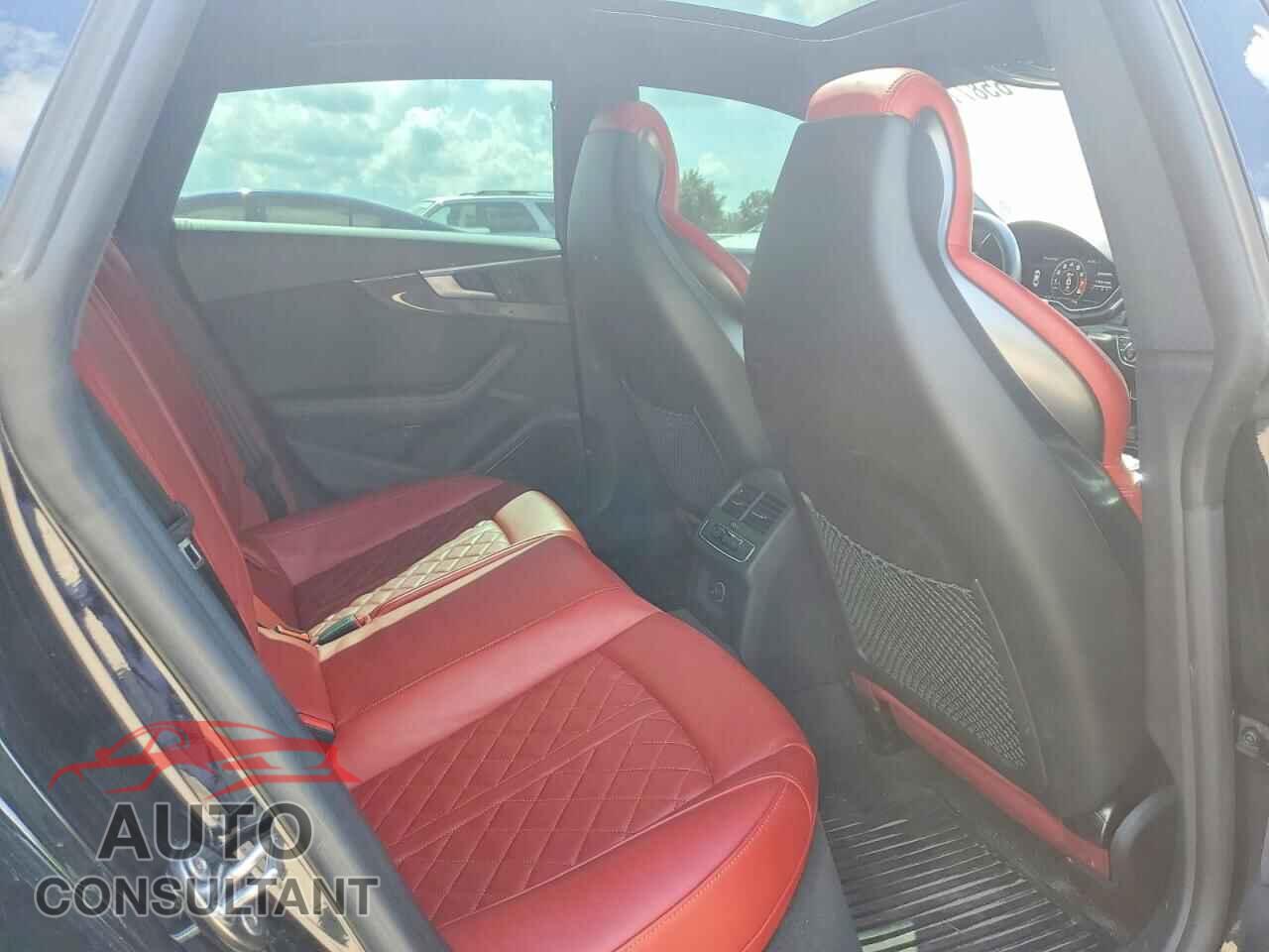 AUDI S5/RS5 2018 - WAUC4CF55JA079986