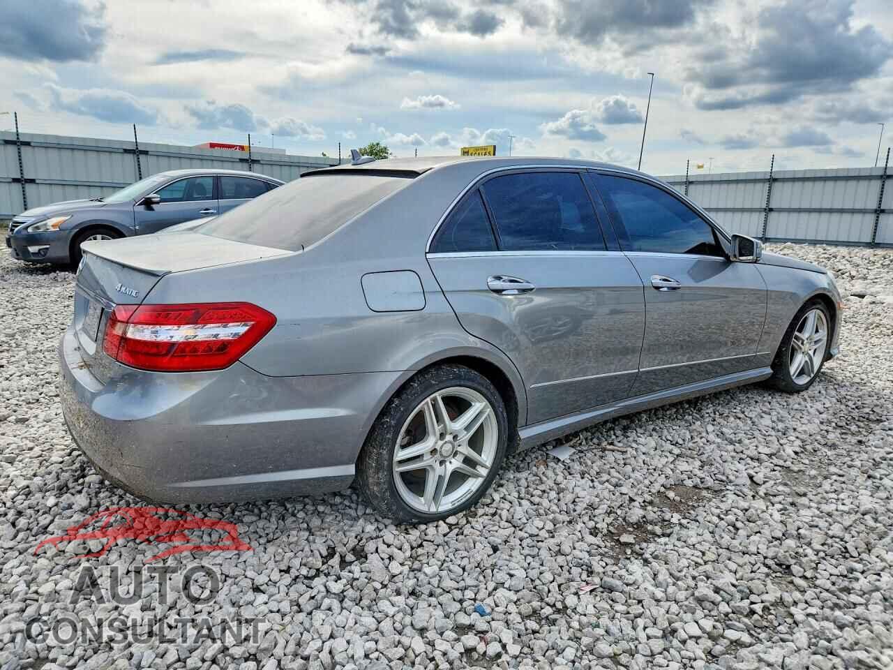MERCEDES-BENZ E-CLASS 2013 - WDDHF8JB3DA679347