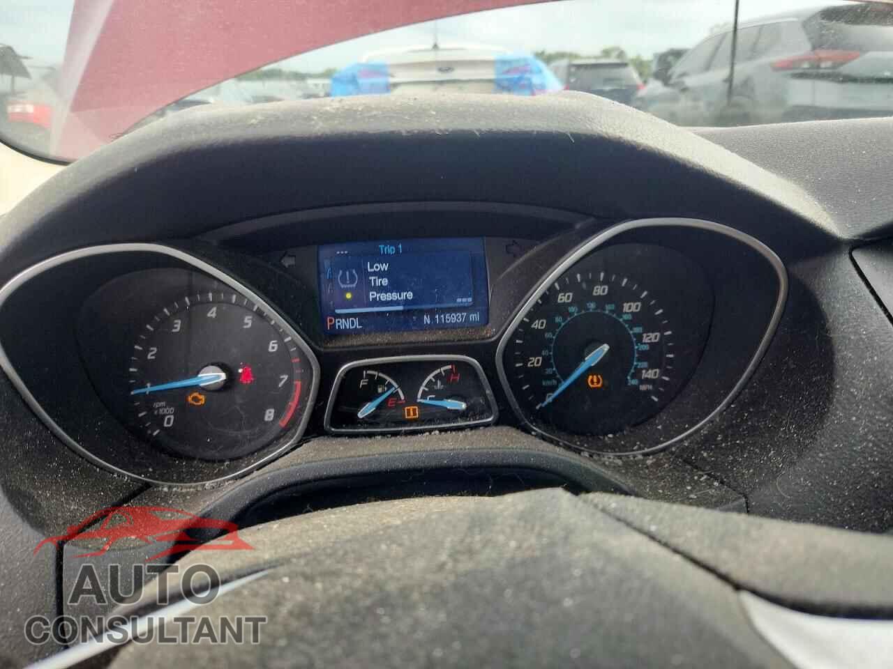 FORD FOCUS 2014 - 1FADP3F21EL379271