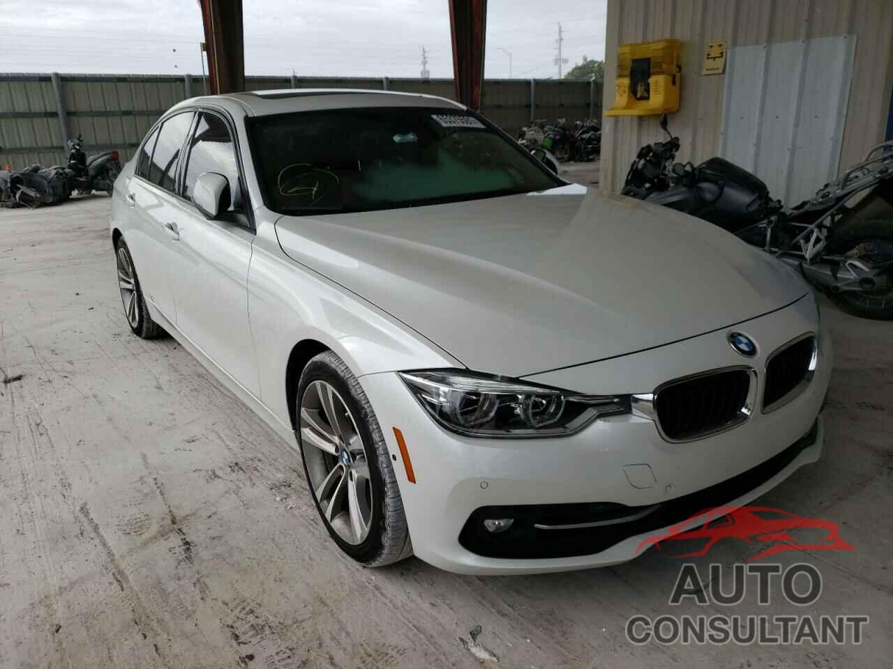 BMW 3 SERIES 2016 - WBA8E9G50GNT82602