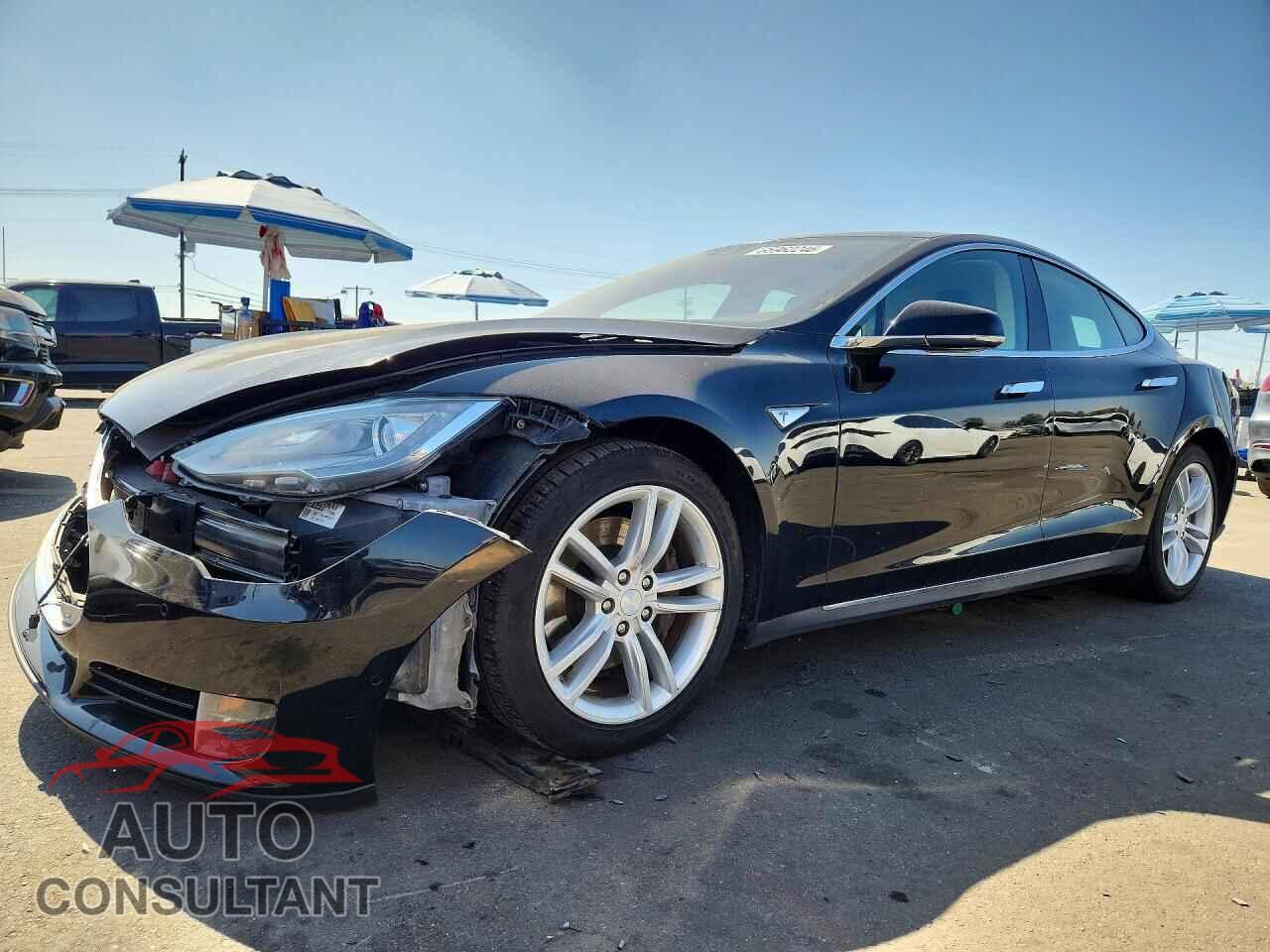 TESLA MODEL S 2015 - 5YJSA1E10FF103135