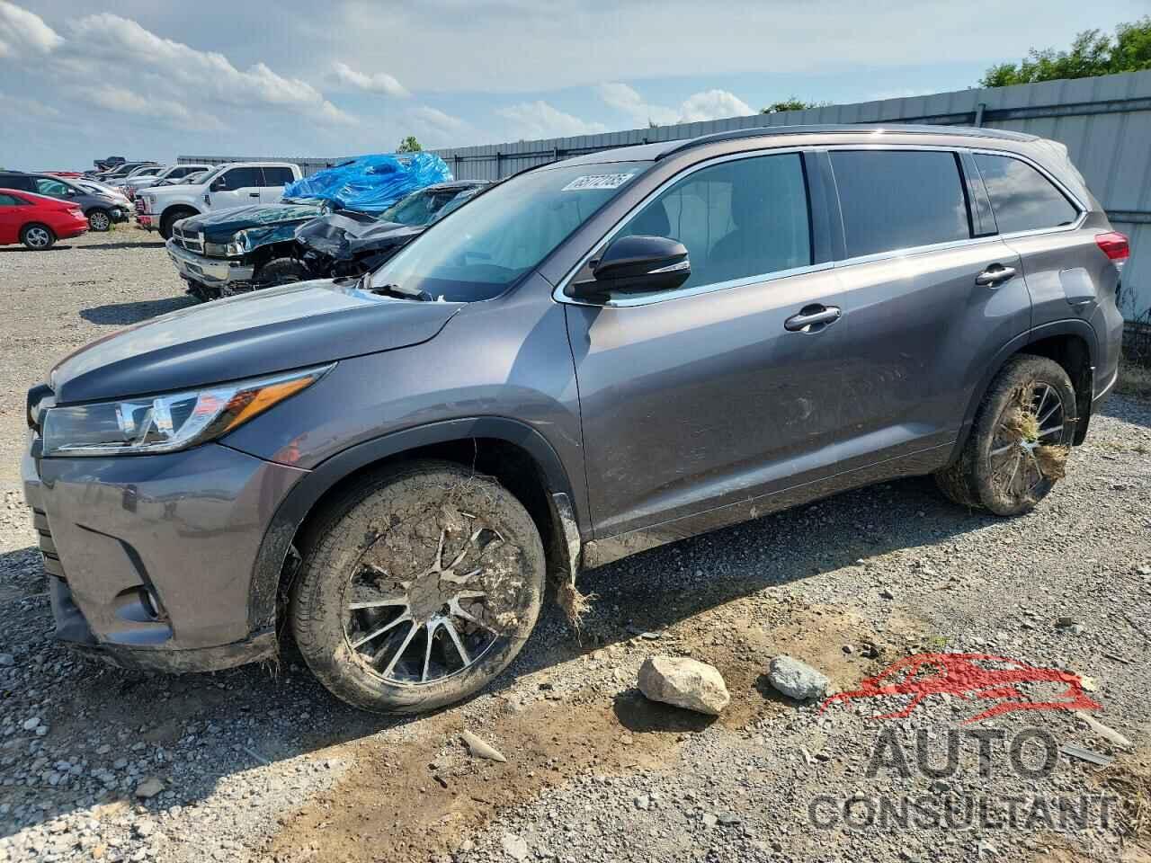 TOYOTA HIGHLANDER 2017 - 5TDJZRFH2HS508510