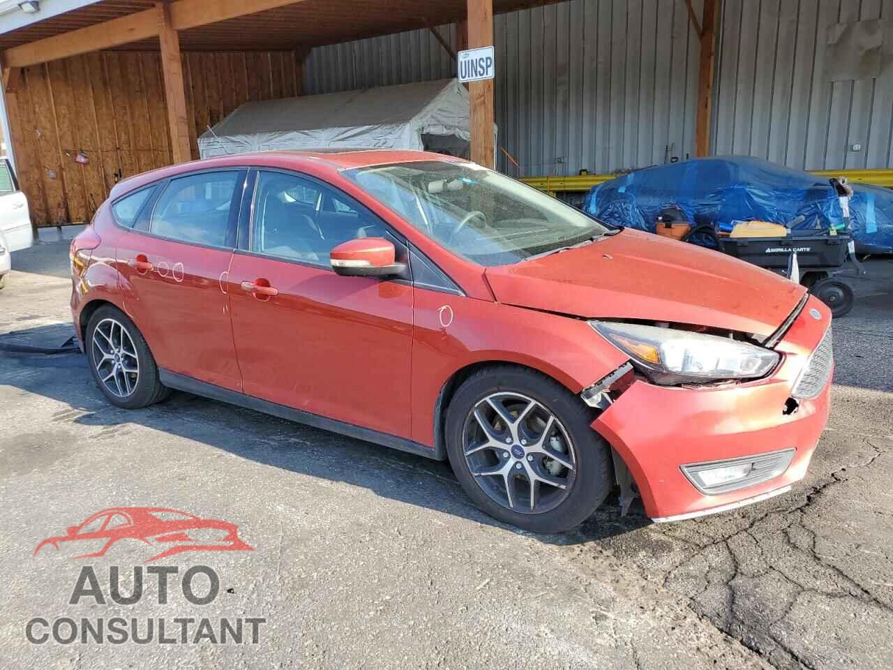 FORD FOCUS 2018 - 1FADP3M28JL311742